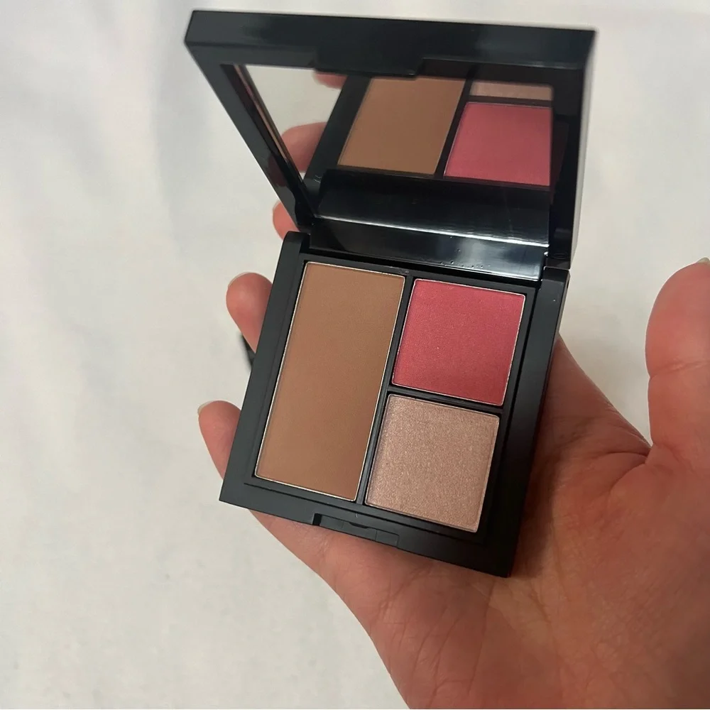 Reina Rebelde On Your Face Contour + Color Trio ADORADA
